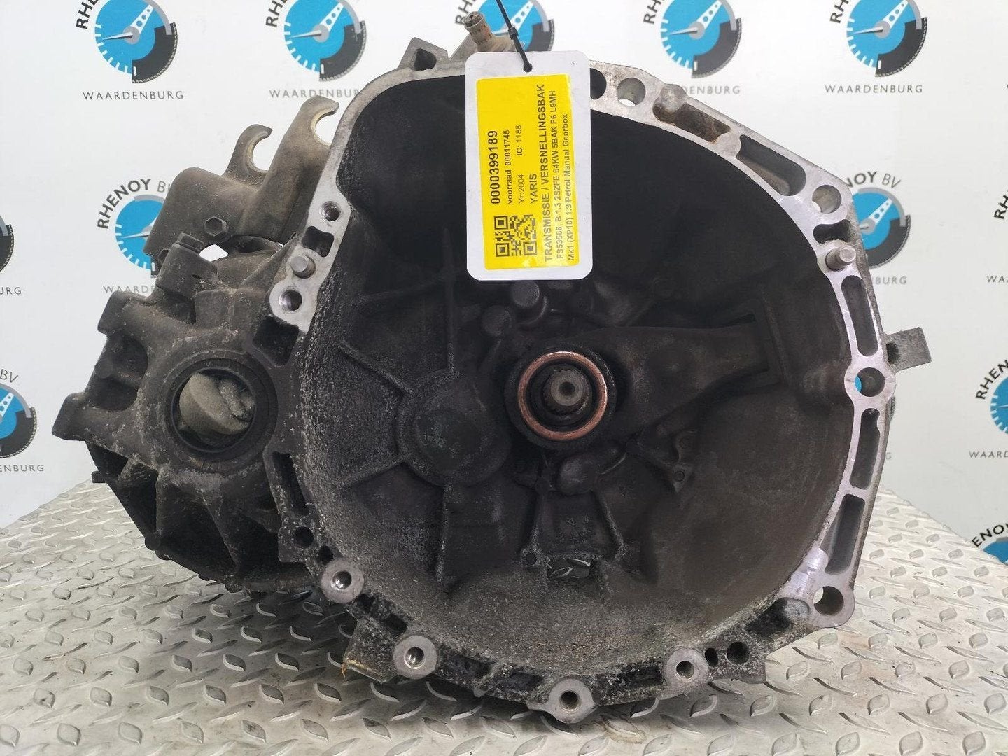 TOYOTA YARIS 1.3 VVT-I SOL TRANSMISSIE / VERSNELLINGSBAK 200, Ophalen of Verzenden, Gebruikt, ARN erkend