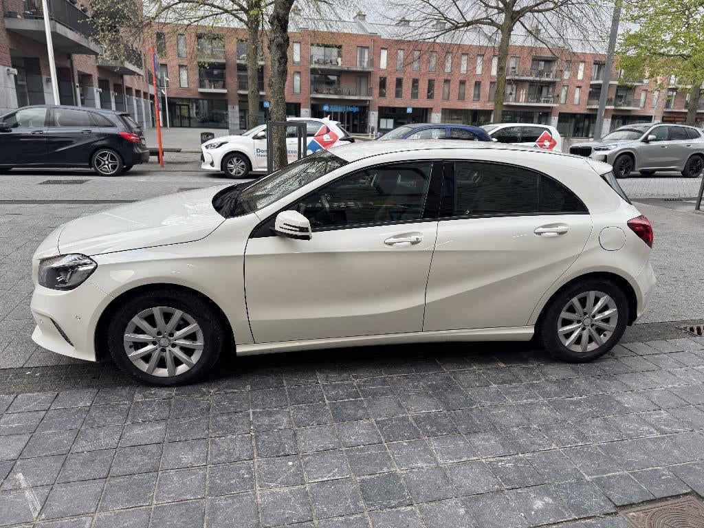 Mercedes A180, Autos, Cuir, Autres modèles, Achat, Euro 6