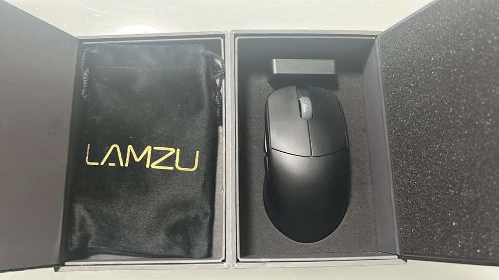 Lamzu gaming muis, Audio, Tv en Foto, Drones, Ophalen, Zo goed als nieuw