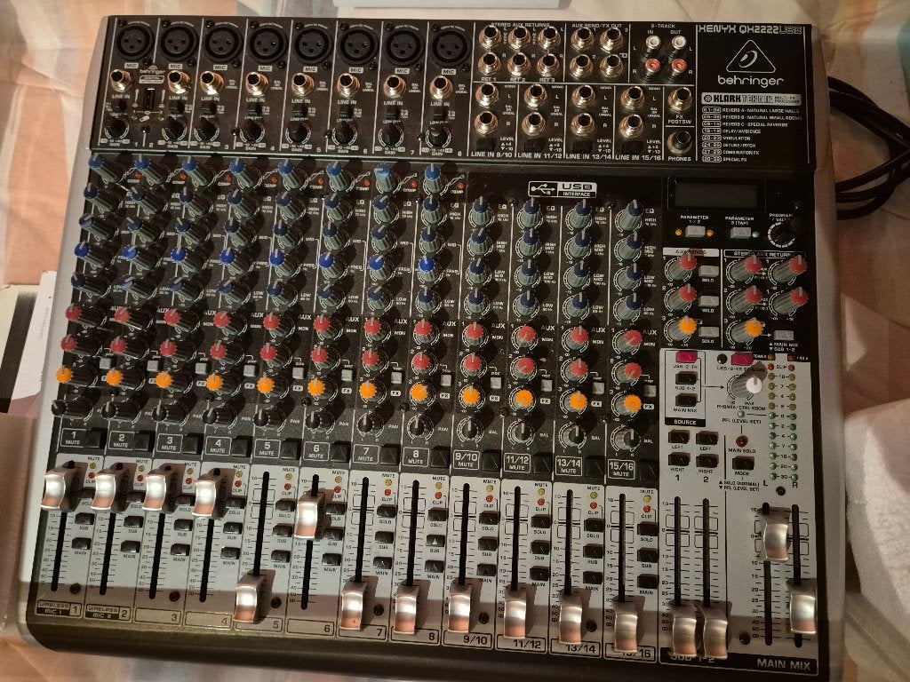 Behringer Xenyx QX2222USB mixer, Enlèvement, Utilisé, 20 canaux ou plus, Entrée micro