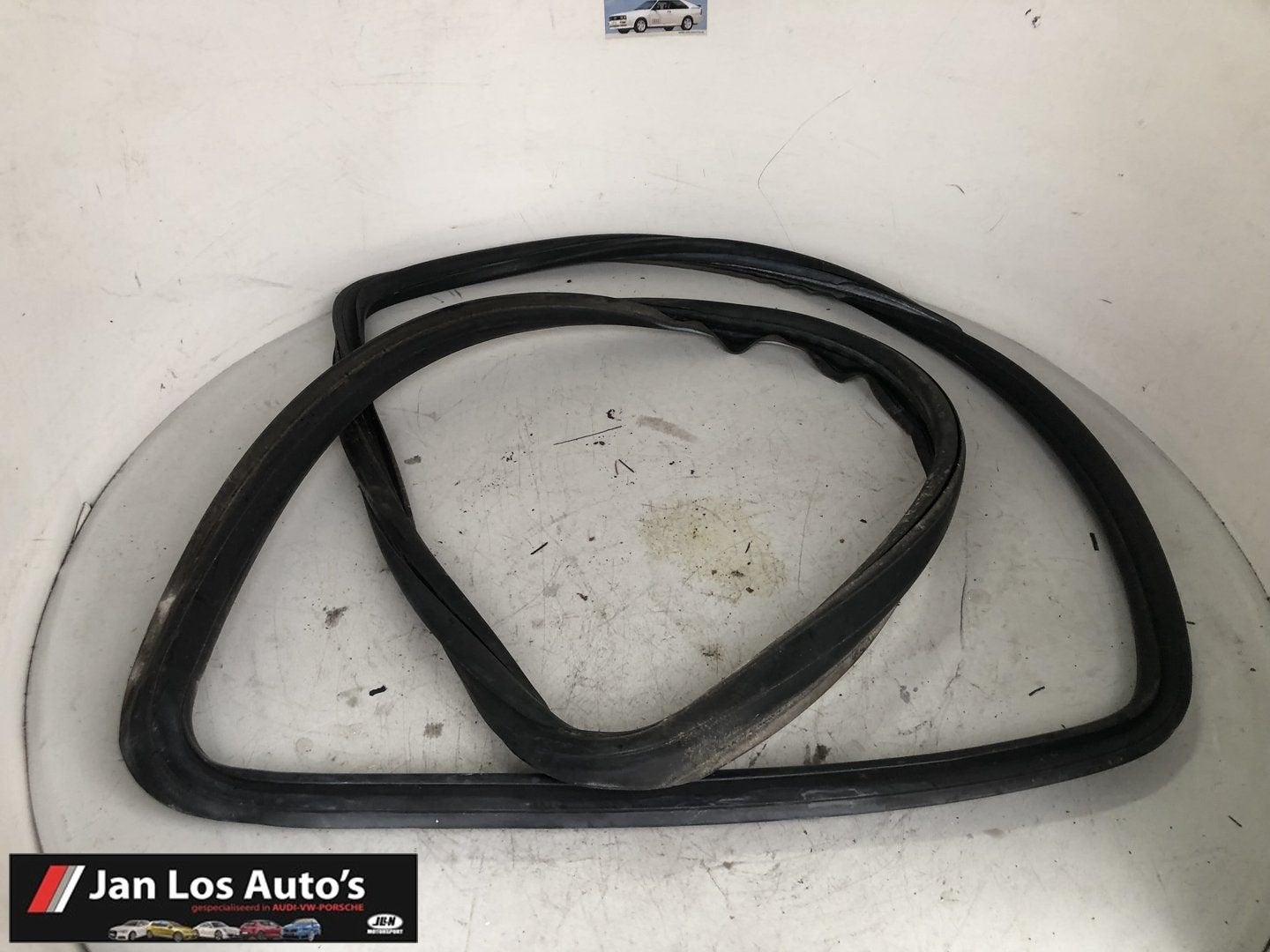 Audi 80 B2 achterruitrubber zwart, -, Audi, Utilisé, -