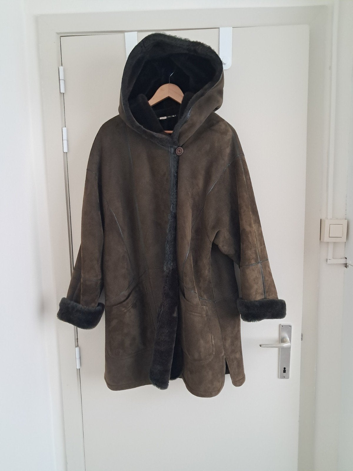 Magnifique manteau en agneau véritable - taille 40, Enlèvement, Taille 38/40 (M)
