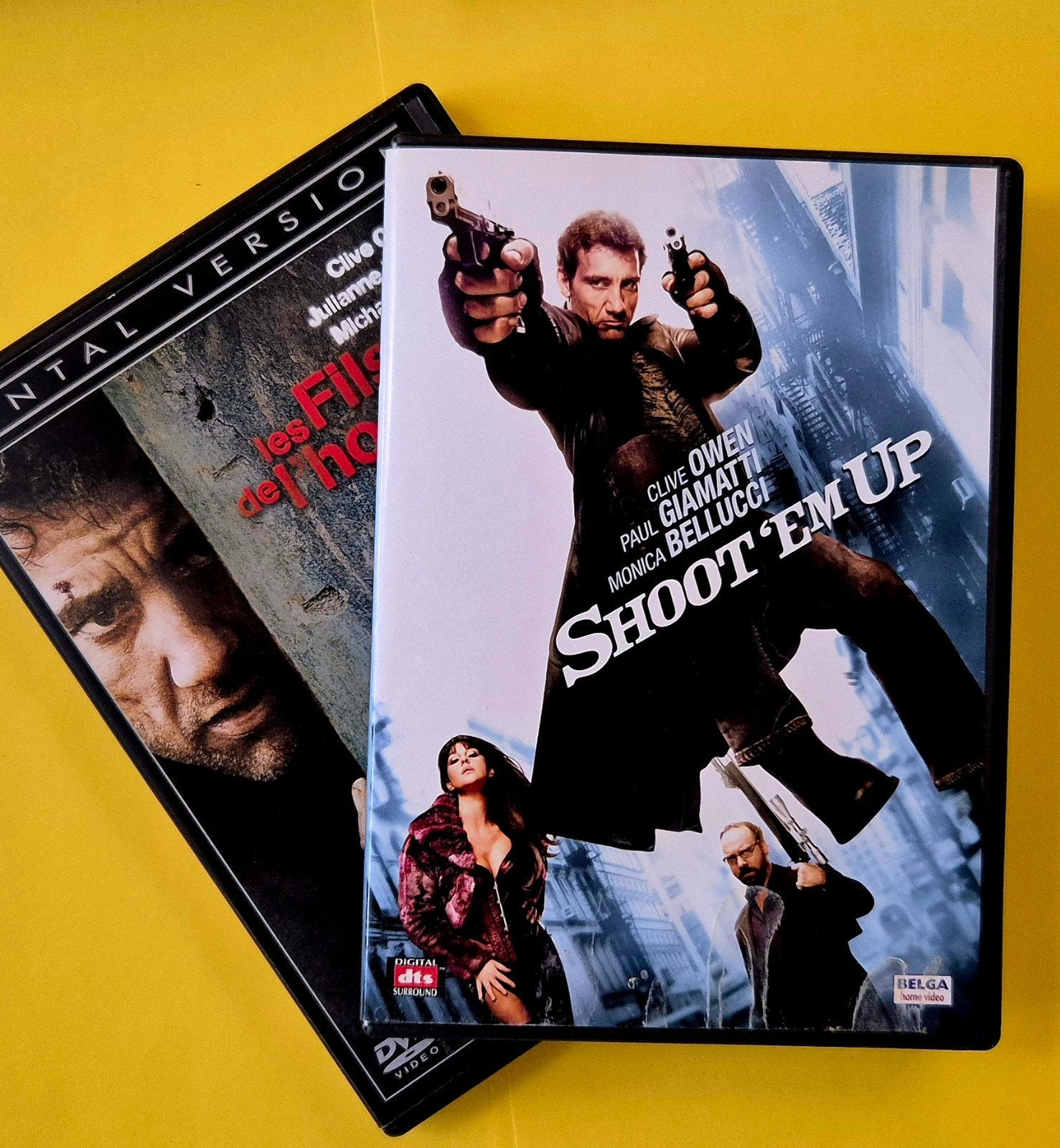 2x DVD 📀 Les fils de l'homme + Shoot em up, CD & DVD, DVD | Thrillers & Policiers, Utilisé, Détective et Thriller, Anglais, Français