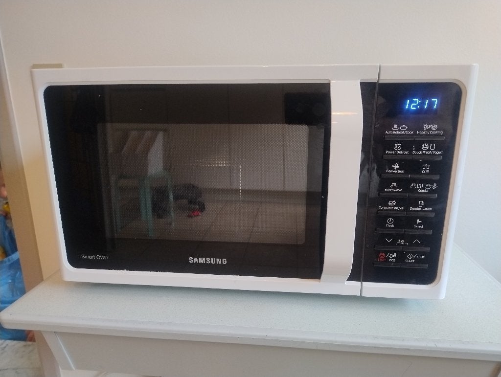 Samsung microgolfoven, Ophalen, Zo goed als nieuw, Draaiplateau, Combi-microgolfoven