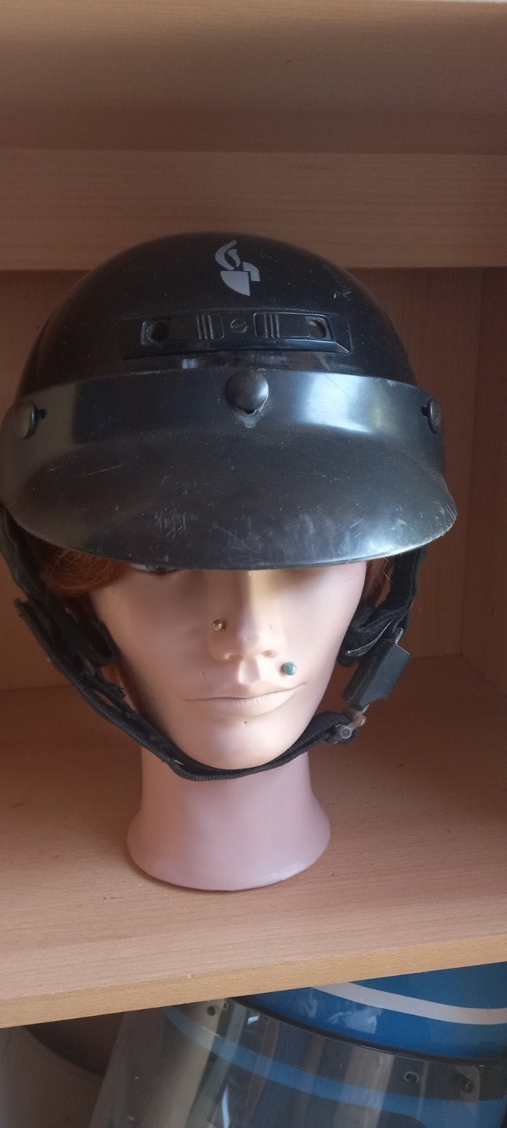 Ruiterhelm van de politie van Rijkswacht, Verzamelen, Ophalen of Verzenden, Rijkswacht