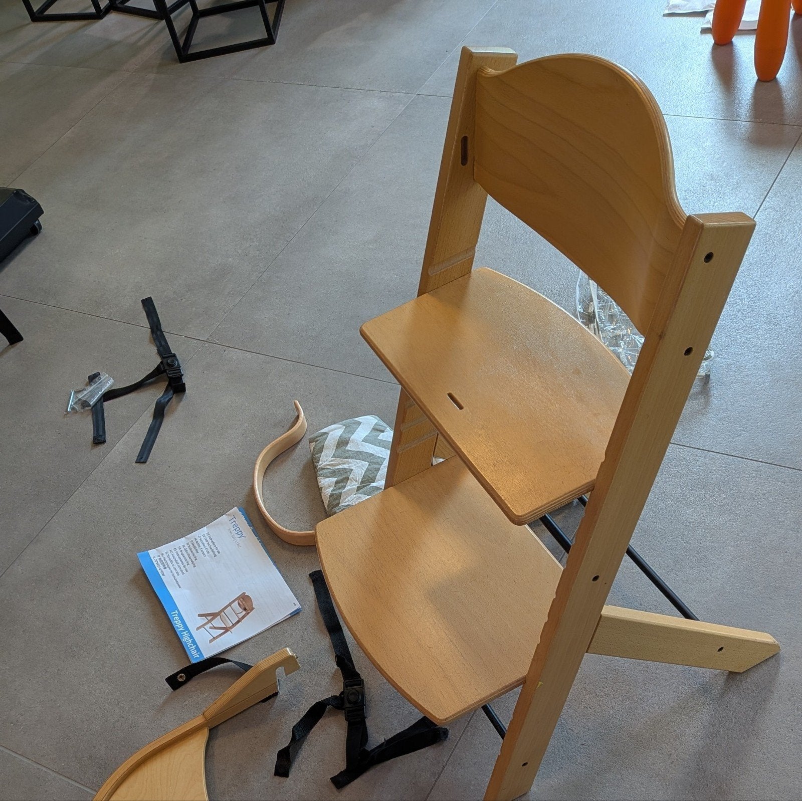 kinderstoel treppy met alle toebehoren, Ophalen, Gebruikt, Meegroeistoel