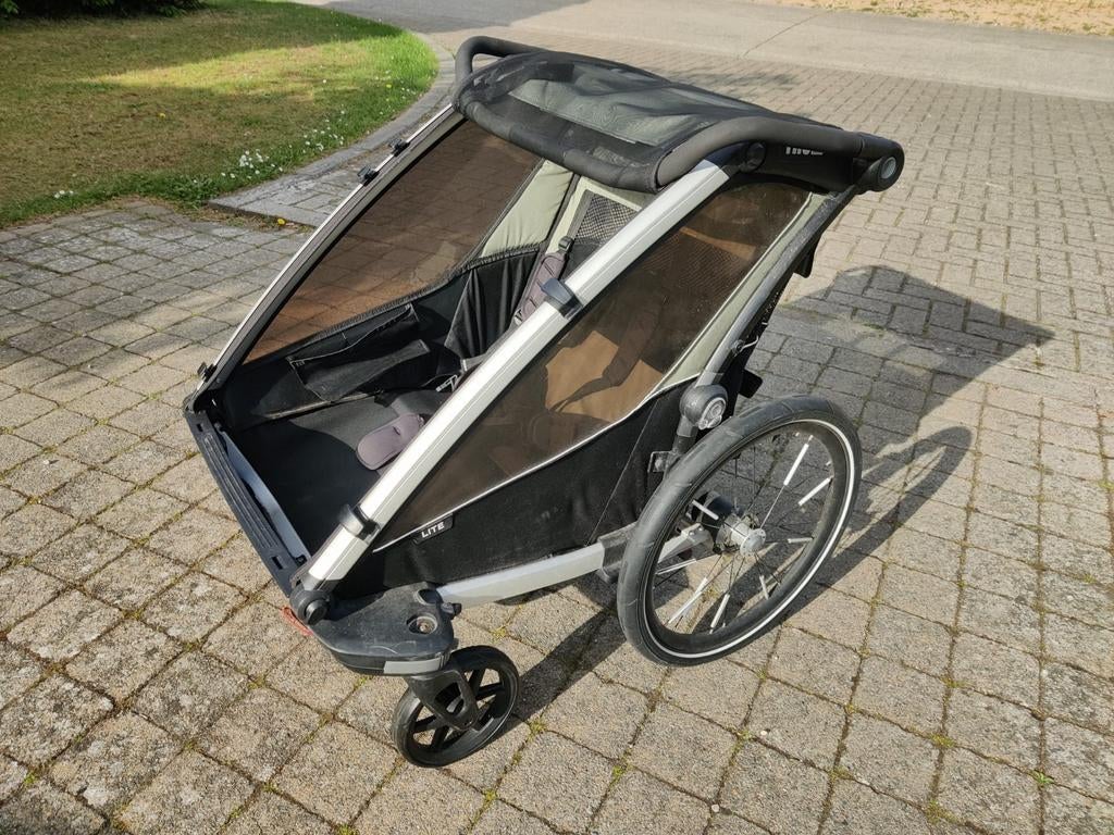 Thule Chariot Lite (fietskar - dubbel) incl. beschermhoes, Fietsen en Brommers, Fietsaccessoires | Aanhangwagens en Karren, Gebruikt