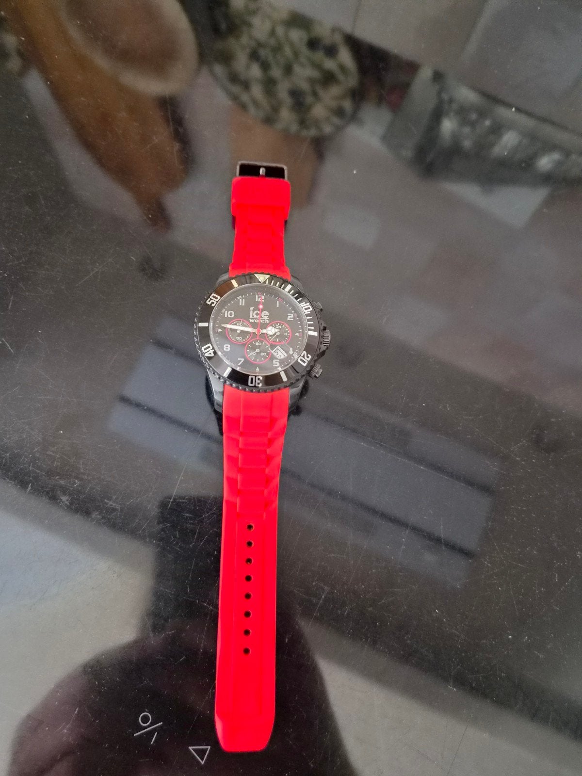 Horloge, Ophalen