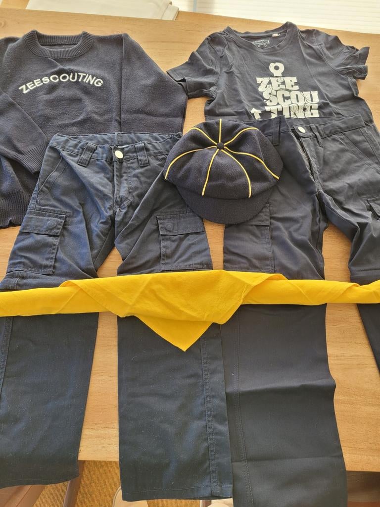 Zeescouts uniform maat 8, Ophalen of Verzenden, Zo goed als nieuw