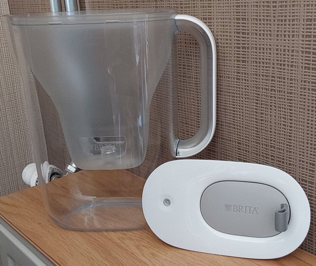 CARAFE DE BRITA 2,4L, Ophalen, Brita