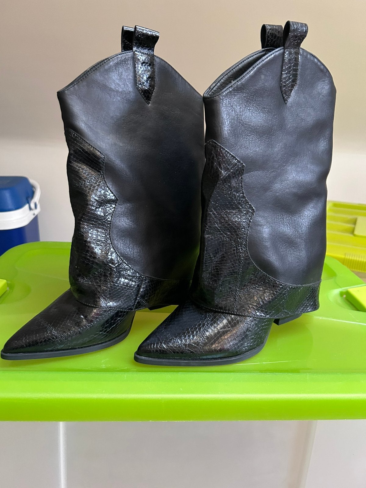Cowboy botjes, Ophalen, Zo goed als nieuw