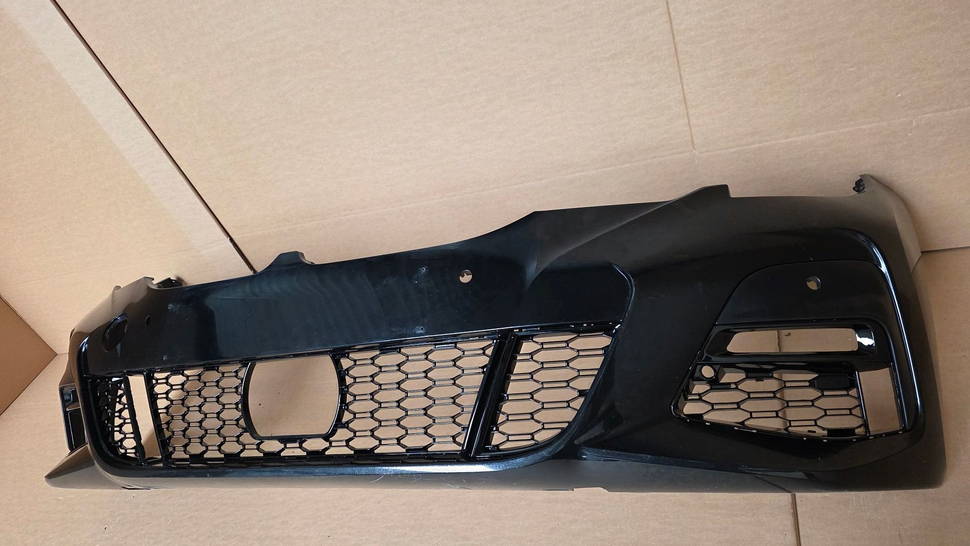 Voorbumper BMW 3 Serie G20 G21 M Pakket 4xPDC 51118069346, -, Origine de la pièce connue, Utilisé, -