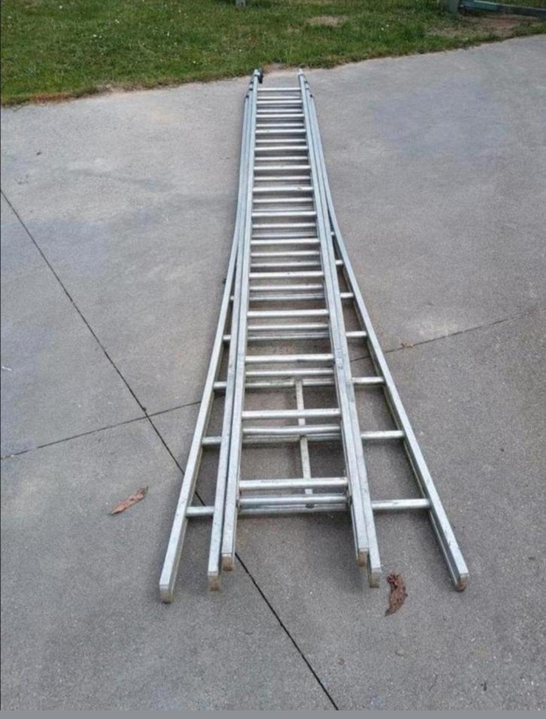 Échelle en aluminium, Bricolage & Construction, Enlèvement, Échelle