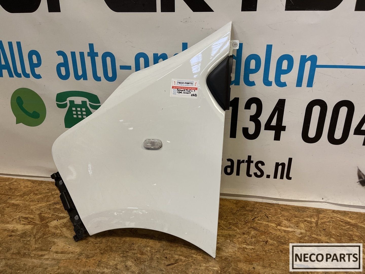 RENAULT TRAFIC OPEL VIVARO ZIJSCHERM SPATBORD ORIGINEEL, Renault, -, Garde-boue, Utilisé
