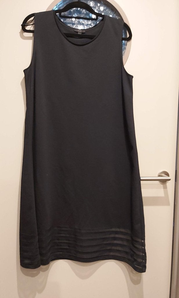 COS, tijdloze zware jurk, M, Enlèvement ou Envoi, Neuf, Taille 38/40 (M), Noir