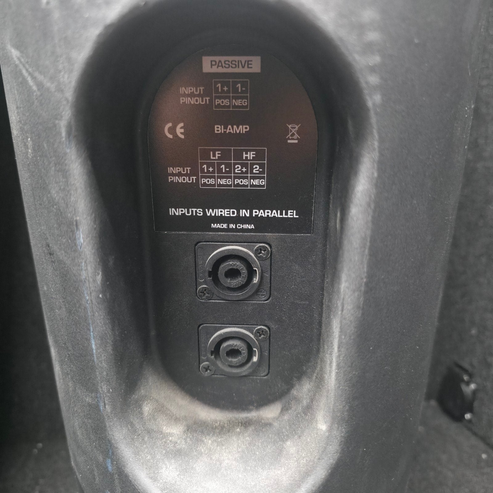 QSC i-282H dubbel 8 inch speakers !!, TV, Hi-fi & Vidéo, Enlèvement ou Envoi