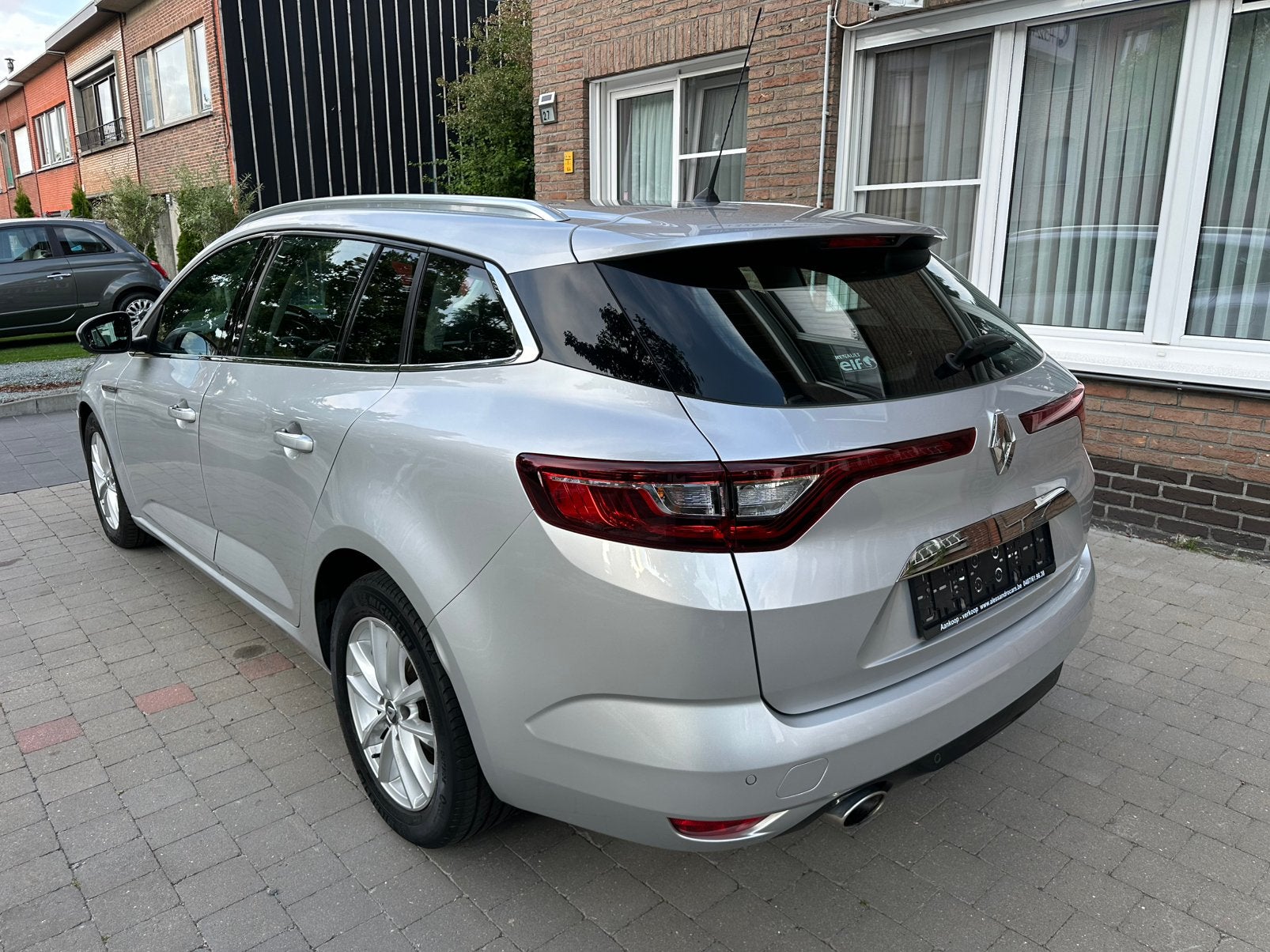 Renault Megane 1.6dci! Topstaat* Airco*Navi*Euro6b*Garantie!, Auto's, Voorwielaandrijving, Testrit aan huis, 4 cilinders, 103 g/km