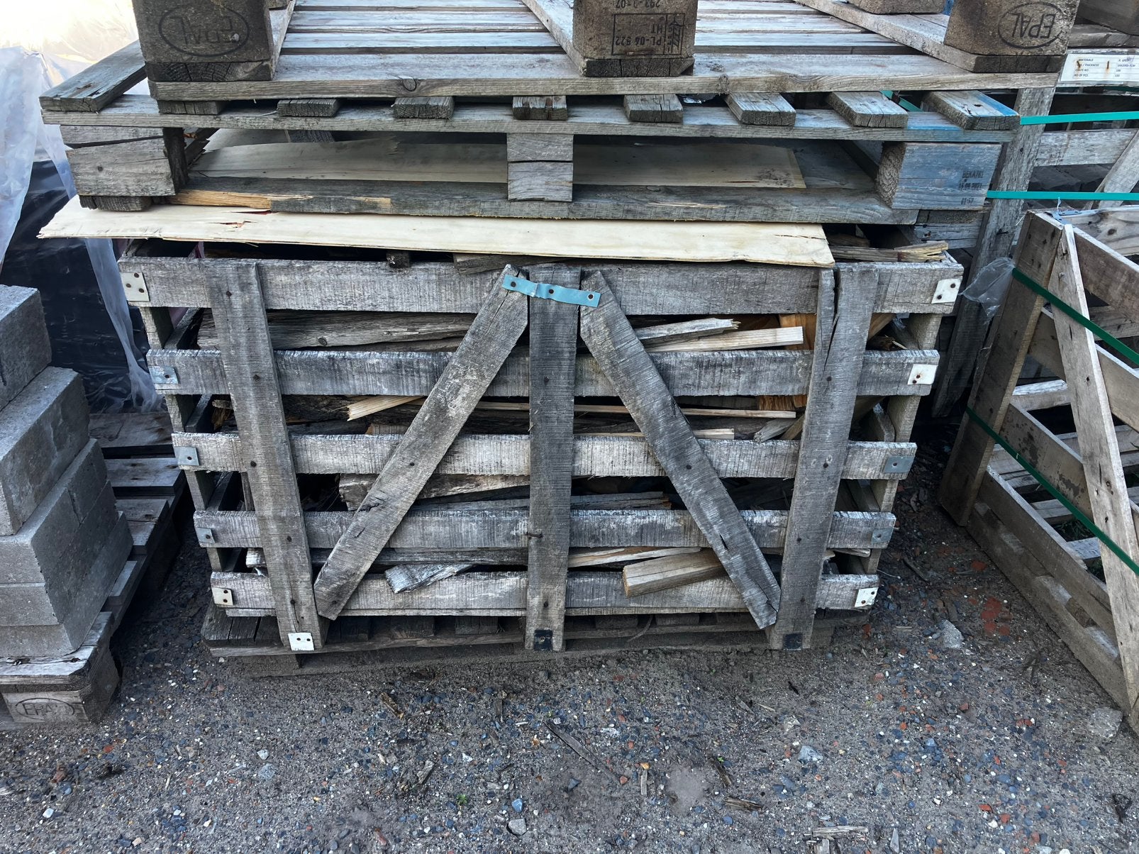 Gratis brandhout, Ophalen
