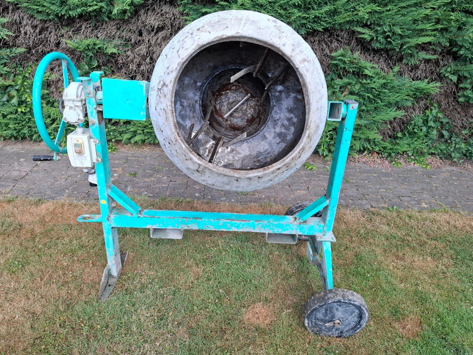 Professionele betonmolen imer syntesi 190 S, Ophalen, Gebruikt