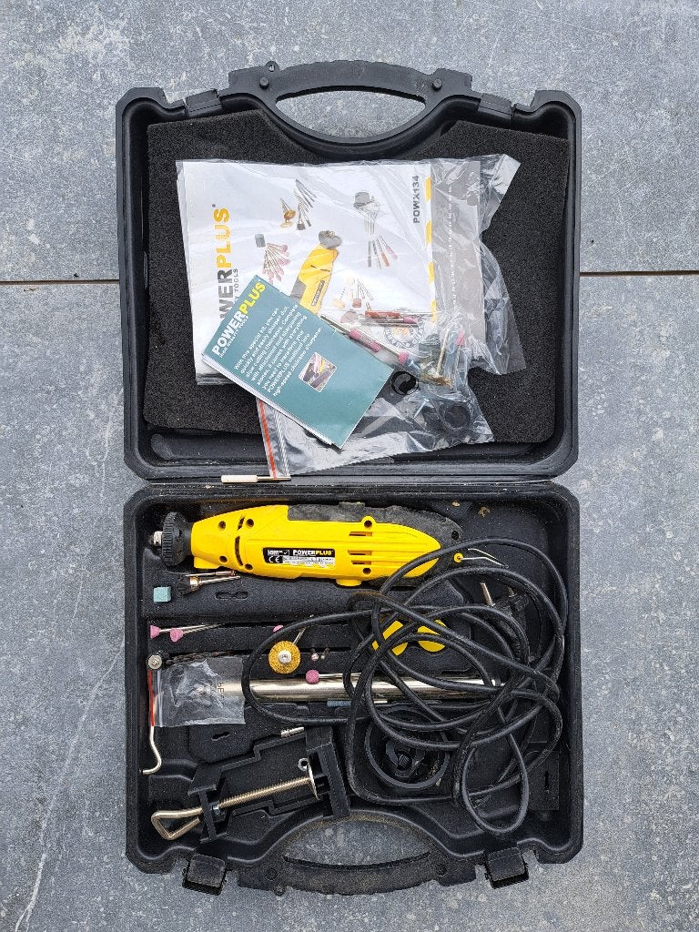 Powerplus POWX134 Multitool - TBE, Doe-het-zelf en Bouw, Gereedschap | Handgereedschap, Ophalen, Zo goed als nieuw, Multitool