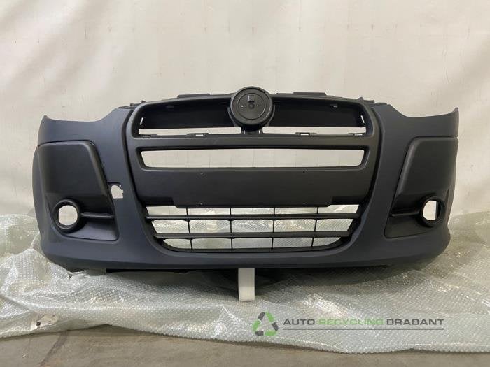 Pare-chocs avant d'un Fiat Doblo, -, 3 mois de garantie, Utilisé, Fiat
