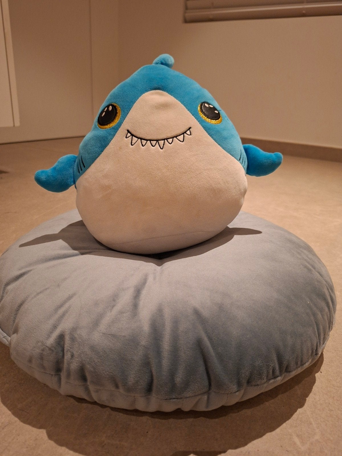 Ty Squish-a-boo Finsley Shark, Kinderen en Baby's, Overige karakters, Overige typen, Blauw, Ophalen of Verzenden