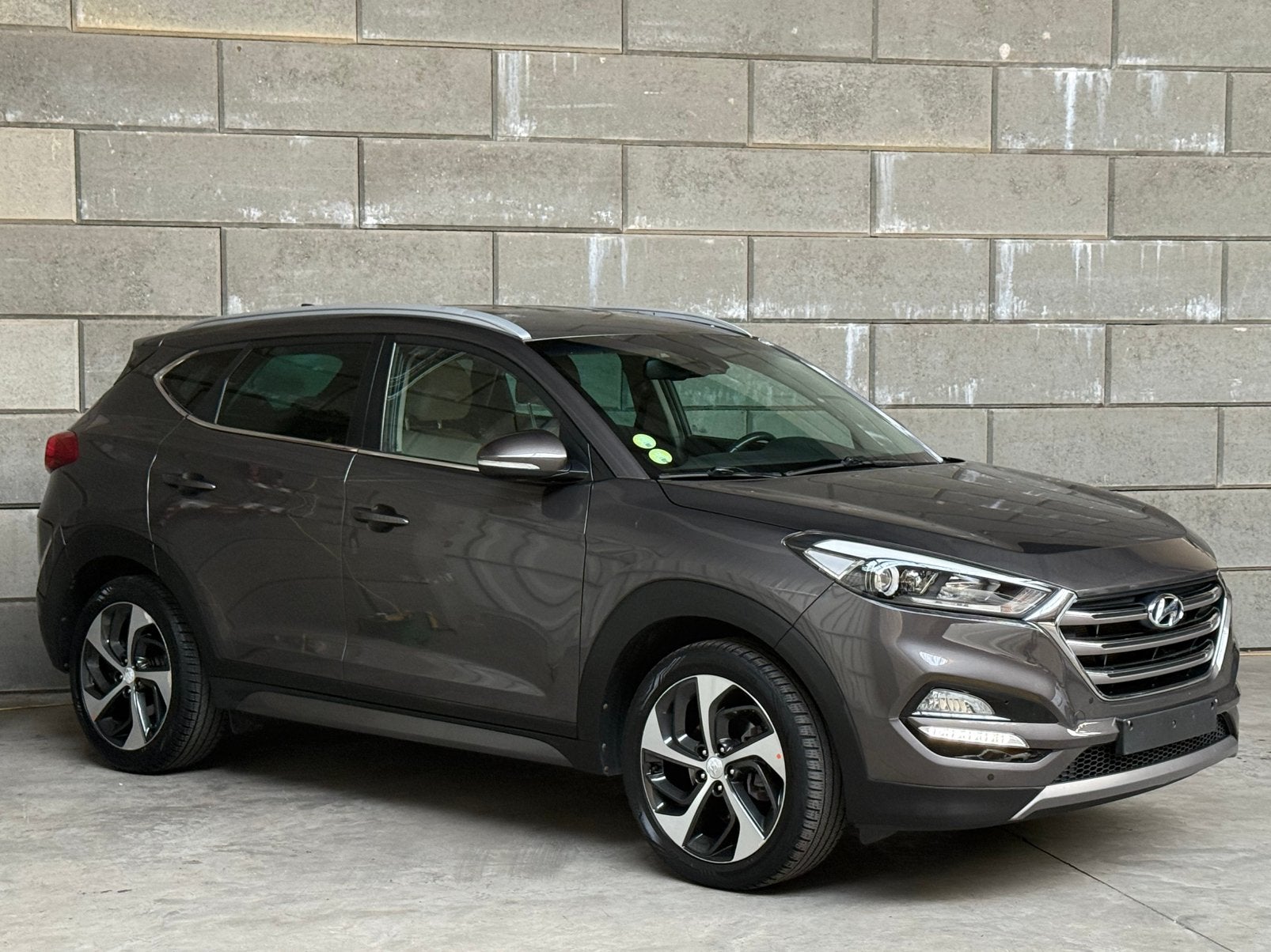 Hyundai Tucson 1.7 CRDi **Boite automatique** **114.000km**, Auto's, Hyundai, Automaat, 4 cilinders, Bruin, 5 deurs
