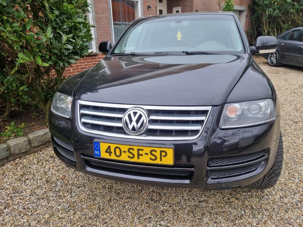 Volkswagen Touareg 4.2 V8 2004, Auto's, Automaat, 4200 cc, Bedrijf, Trekhaak