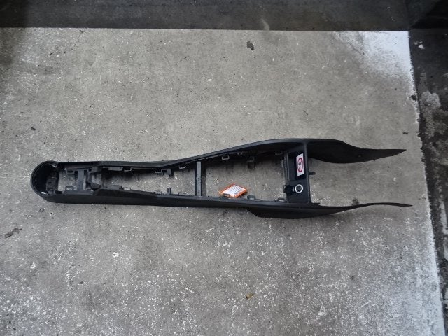 MIDDENCONSOLE Seat Ibiza ST (6J8) (01-2010/07-2016), Auto-onderdelen, Gebruikt, Service@seat.de, Seat Deutschland GmbH, Seat