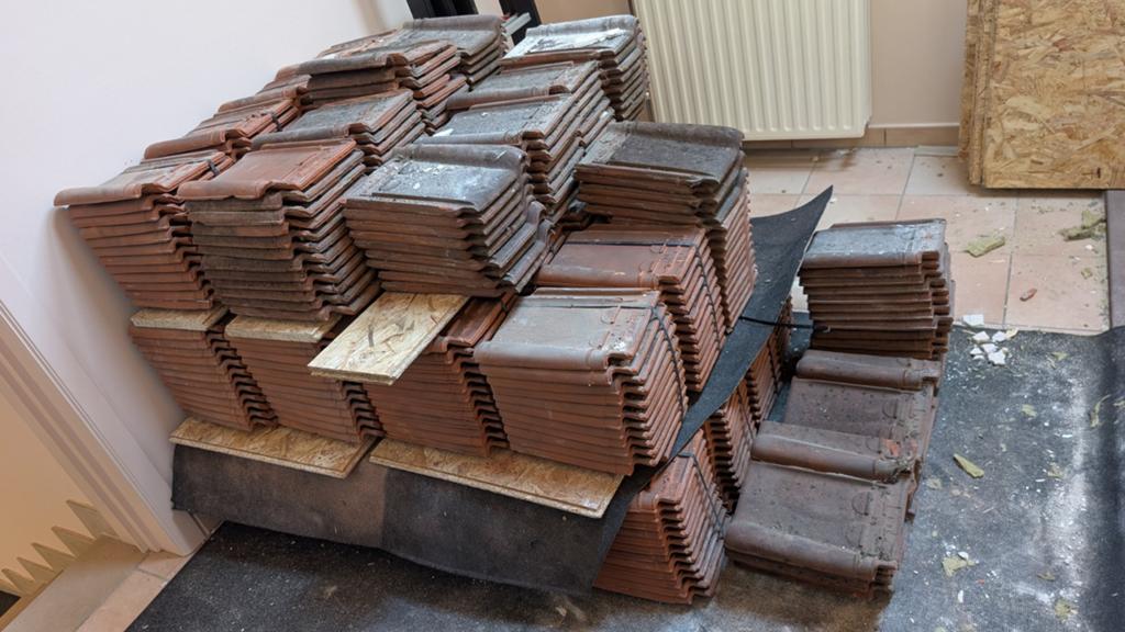 Wienerberger Koramic stormpannen 44 ca. 500st, Ophalen, Dakpannen