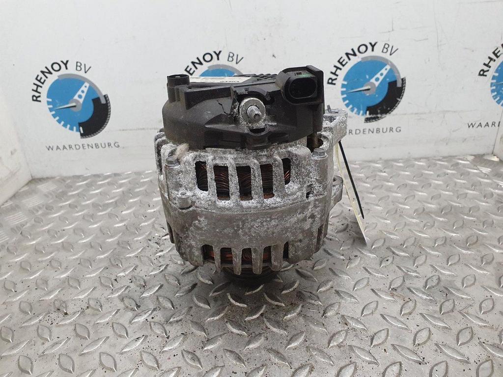 VOLVO V70 DYNAMO 2013, Auto-onderdelen, Ophalen of Verzenden, Gebruikt, Stiba lid