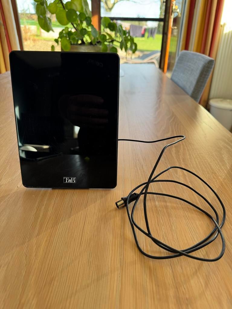 Antenne TNT, Enlèvement ou Envoi, Comme neuf