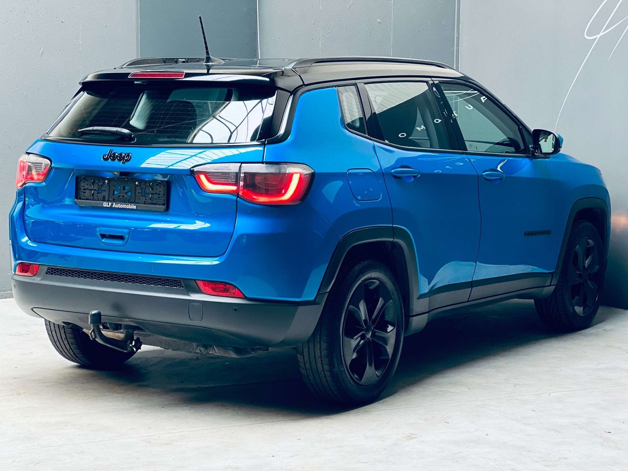 Jeep Compass 1.6 MJD *CARPLAY*CLIMATISATION*CAR’ET COMPLET, Voorwielaandrijving, Gebruikt, 4 cilinders, Blauw