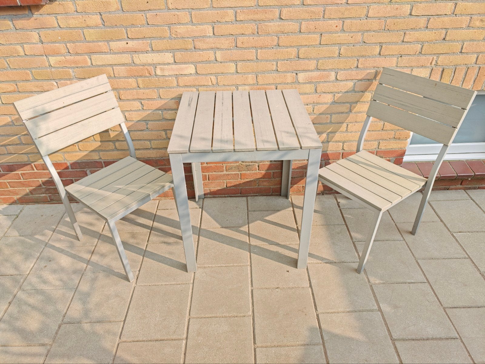 Tuinsetje nette staat, Ophalen