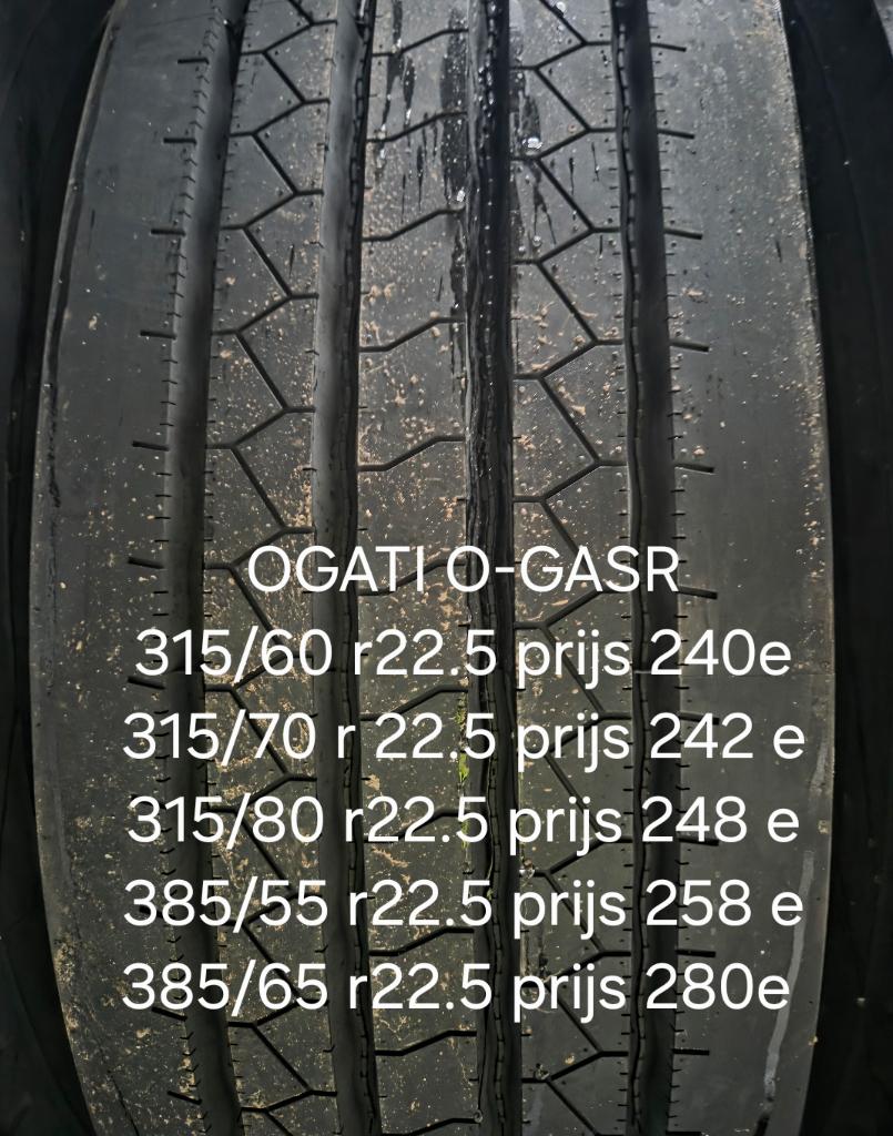 vrachtwagenbanden, Auto-onderdelen, Banden en Velgen, Band(en), Ophalen of Verzenden