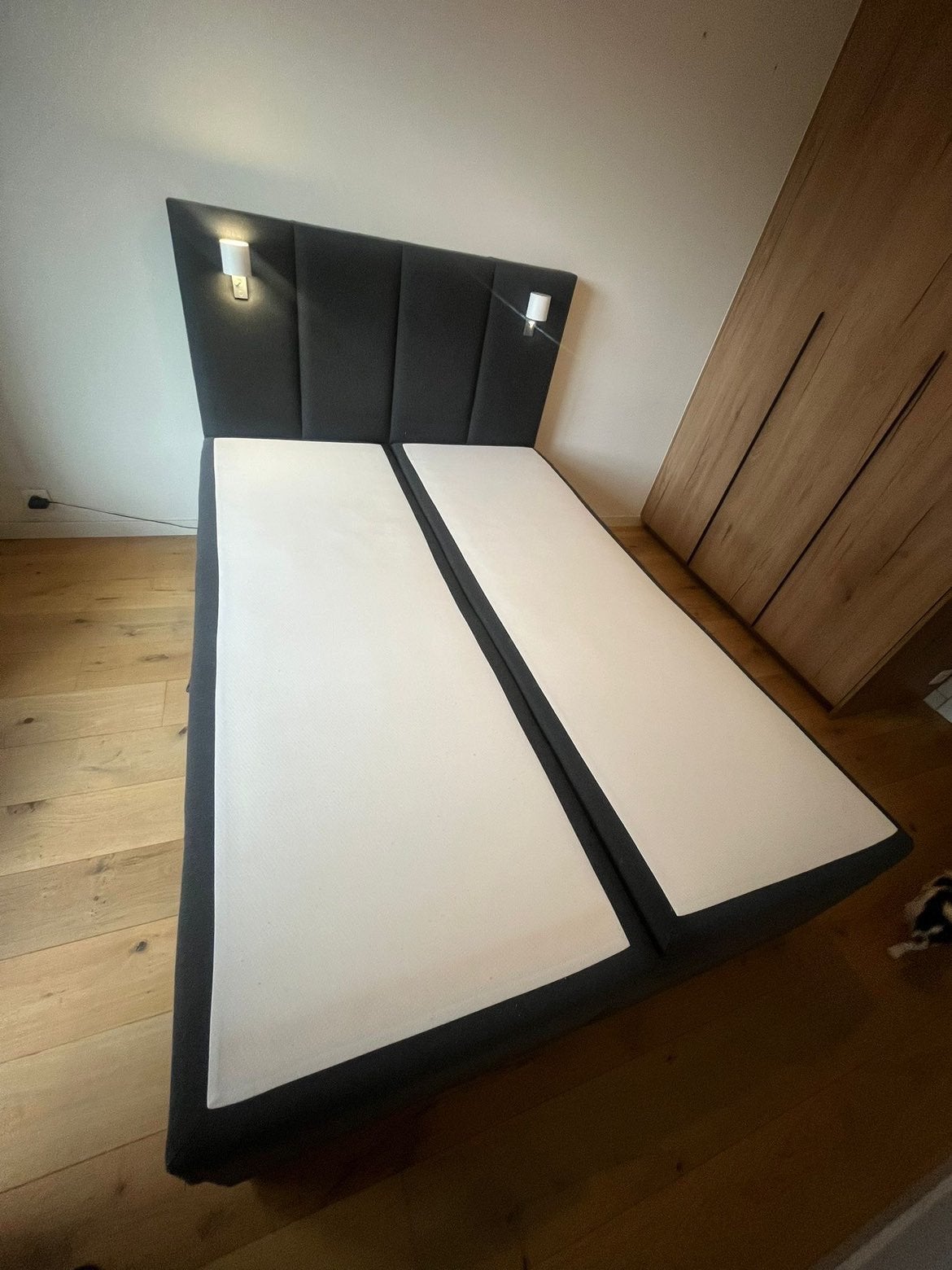 Boxspring 140x200, Ophalen, Zo goed als nieuw