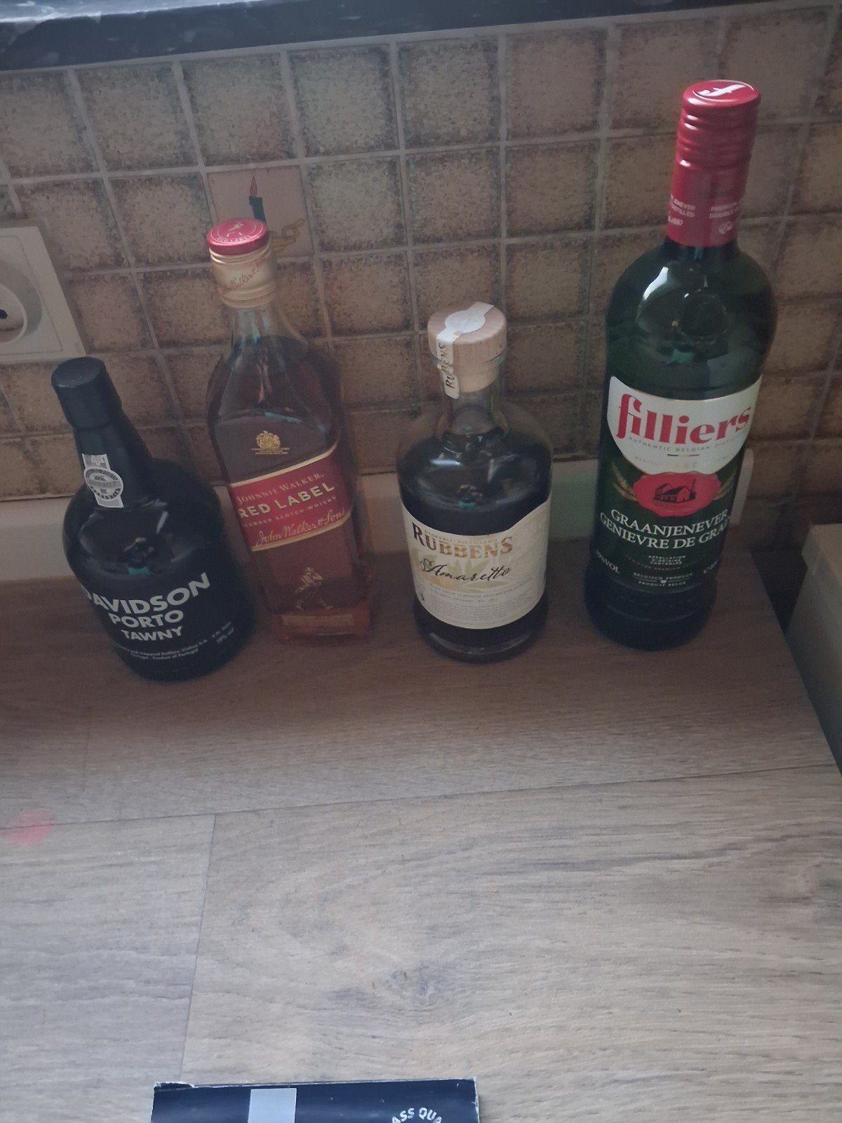 te koop wegens opruimen, Ophalen