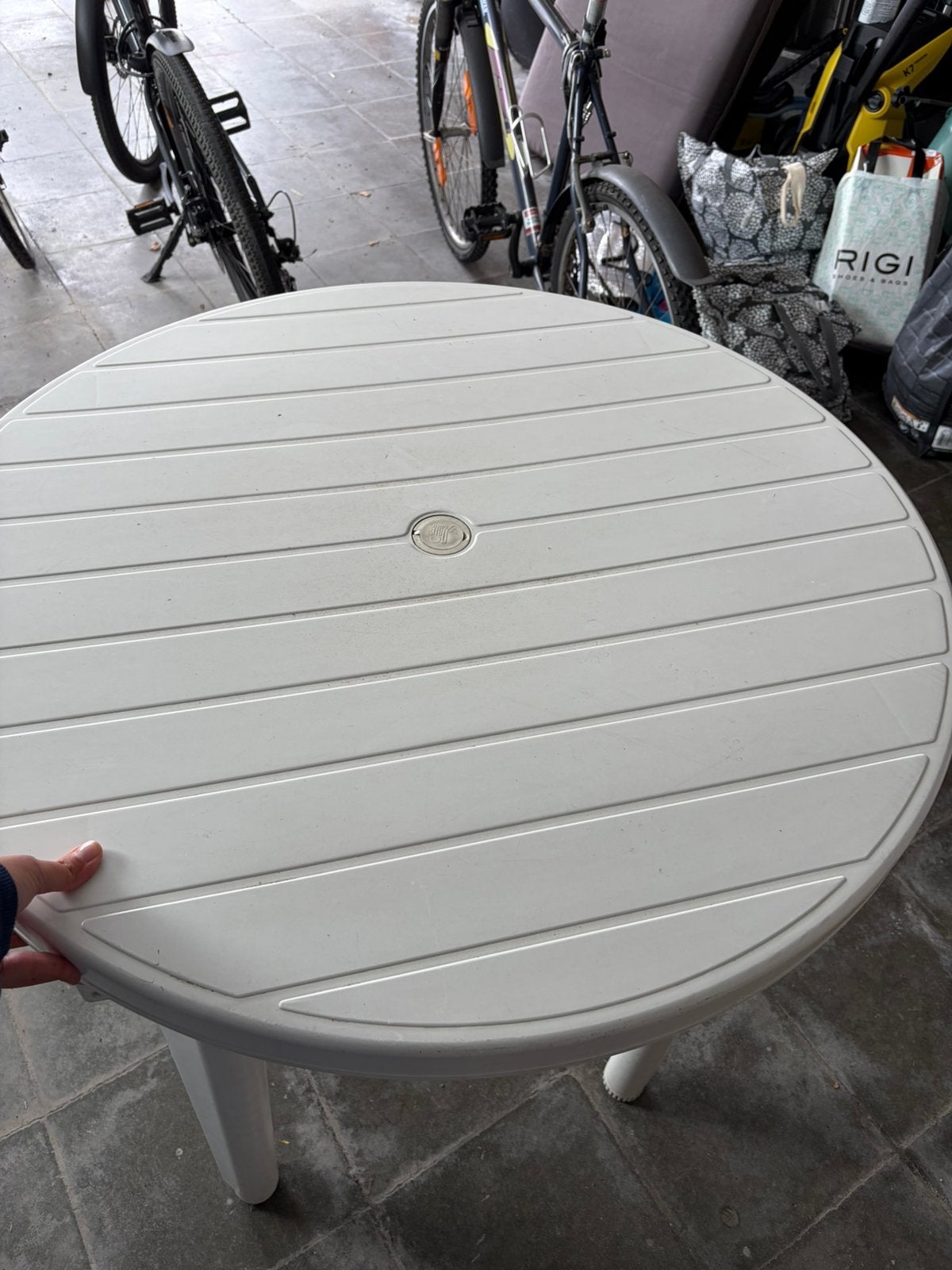Tuintafel (mogelijkheid uit elkaar te halen, Jardin & Terrasse, Tables de jardin, Enlèvement, Utilisé, Rond, Synthétique