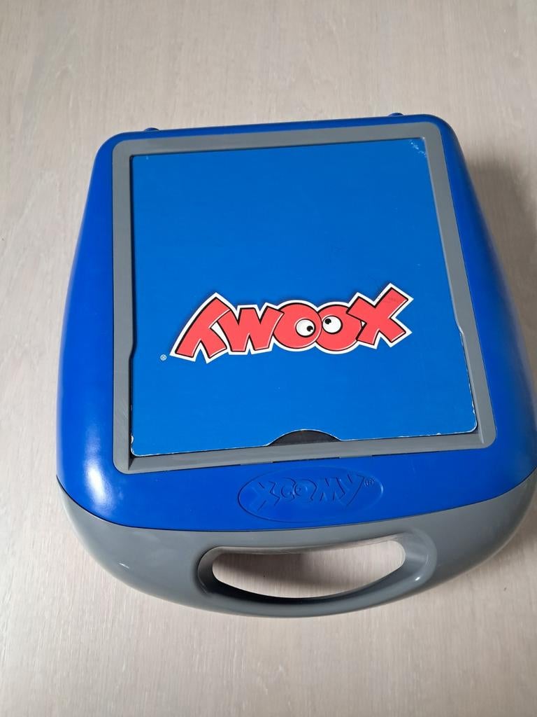 Xoomy tekenprojector, Ophalen
