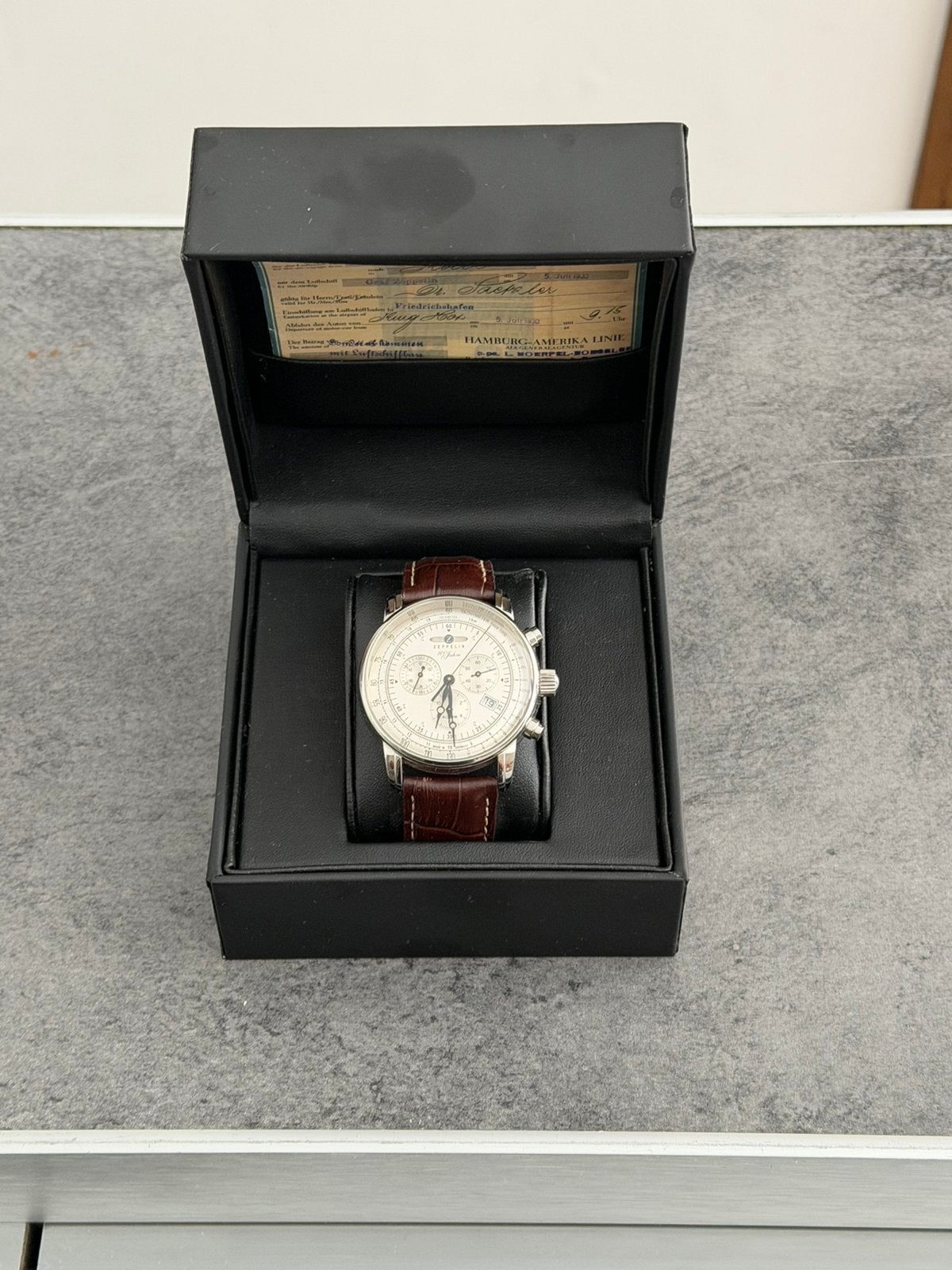 Montre Zeppelin 7680-1 – 100 Years Zeppelin, Enlèvement, Acier, Acier