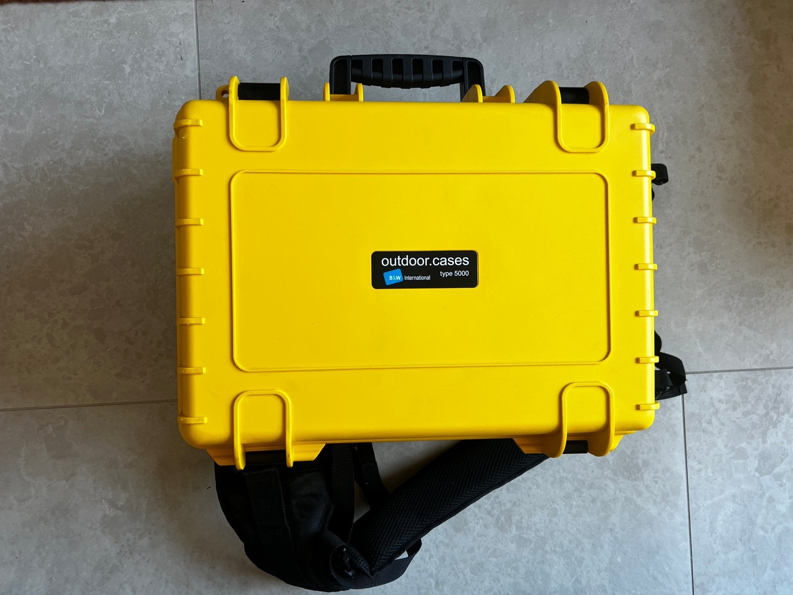 B&W outdoor cases type 5000 GEEL  plukschuim rugzaksysteem, Enlèvement ou Envoi, Comme neuf, Jaune