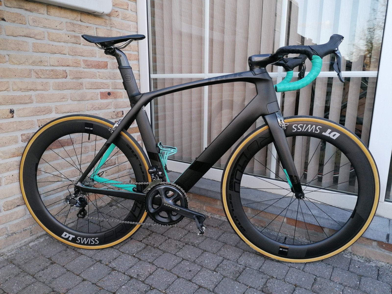 TREK MADONE 9., Ophalen