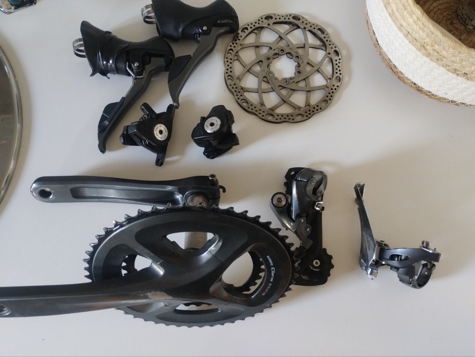 Shimano Claris groepset, Fietsen en Brommers, Crankstel of Pedalen, Gebruikt, Ophalen of Verzenden, Shimano