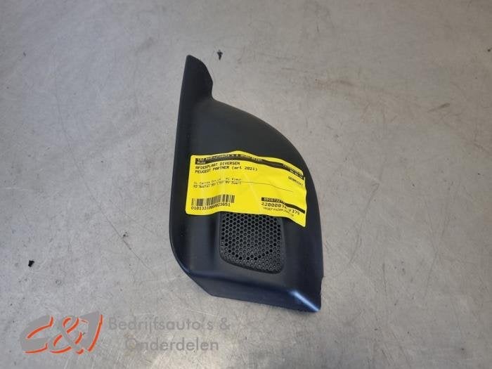 Afdekplaat diversen van een Peugeot Partner, Gebruikt, -, -, Ophalen of Verzenden