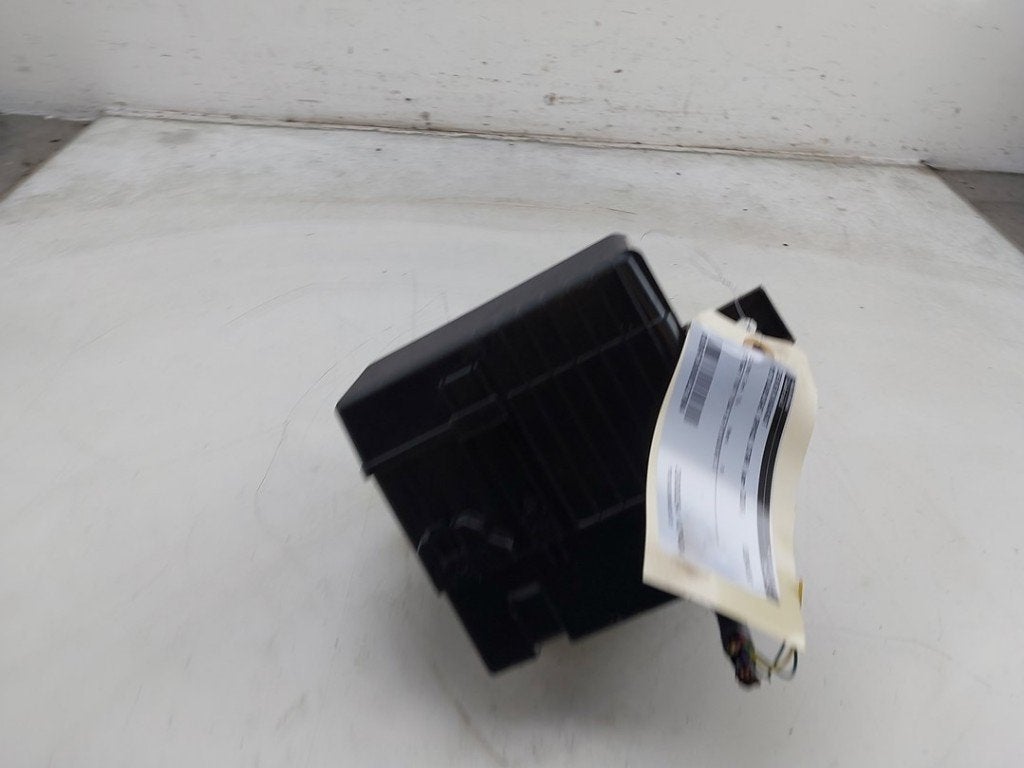BOITIER FUSIBLES Mitsubishi Space Star (A0) (|8565A349|), Info@mitsubishi-motors.de, MITSUBISHI, Utilisé, Mitsubishi