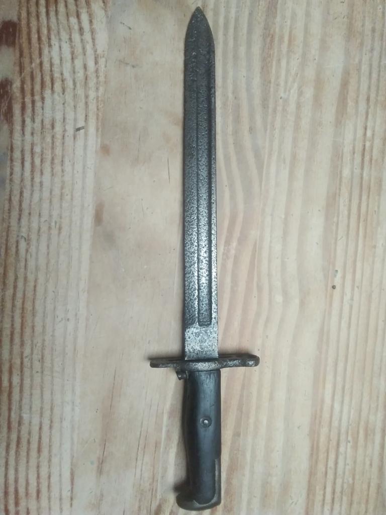 Vends baïonnette us ww1 retaillée en ww2, Collections, Enlèvement ou Envoi