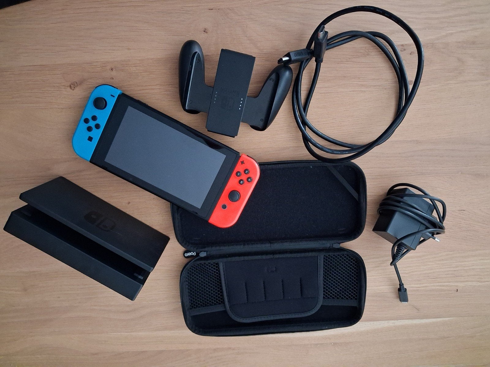 Nintendo Switch en protector case, Ophalen