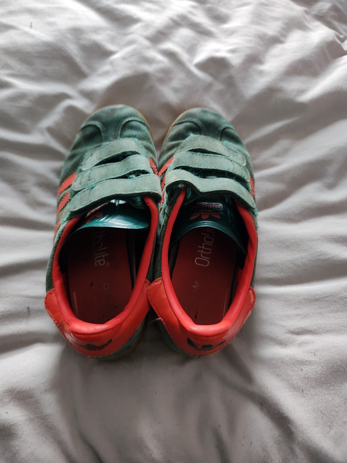 Chaussures Gazelle vert-orange, Vêtements | Femmes, Adidas, Sneakers et Baskets, Vert, Porté