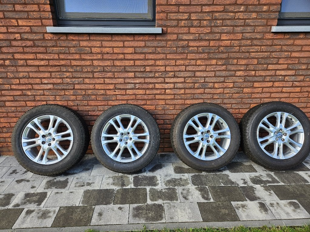 Volvo XC60 - originele velgen, Autos : Pièces & Accessoires, Pneus & Jantes, Pneus hiver, Véhicule de tourisme, 18 pouces, Enlèvement