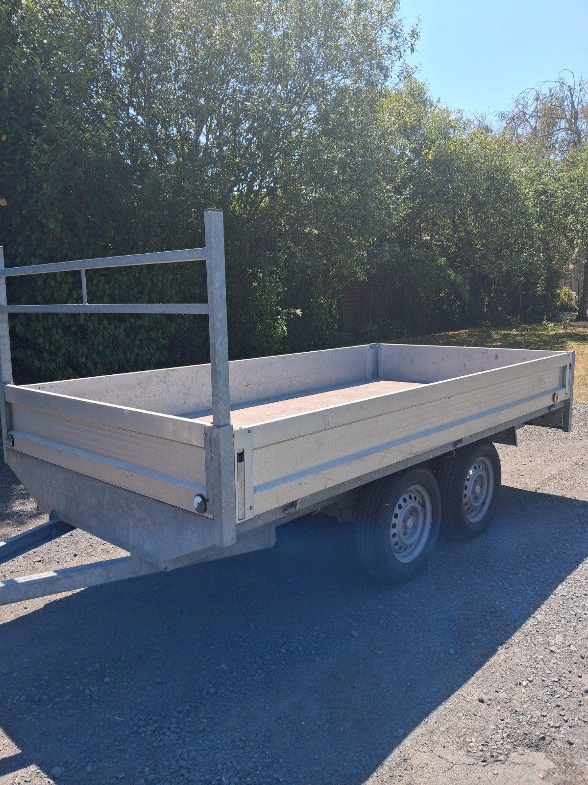 Aanhangwagen 750kg plateau 3m x 1m50 in nette staat!